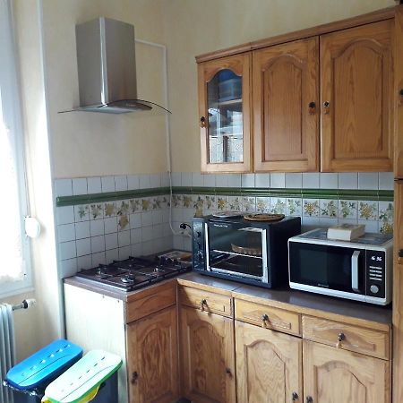 Chambre Meublee Au Coeur De Ville - Chez L'Habitant เลอ ครูโซต์ ภายนอก รูปภาพ