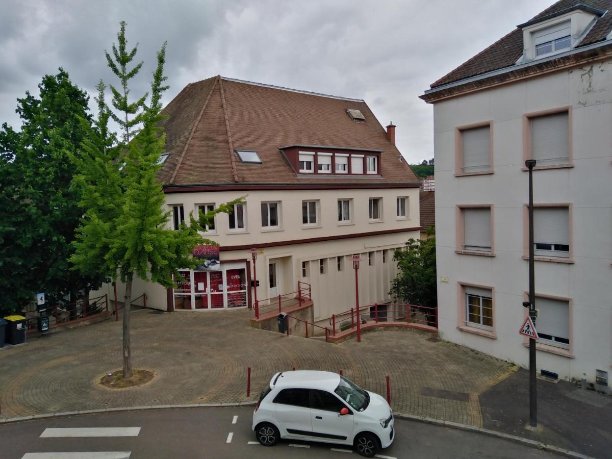 Chambre Meublee Au Coeur De Ville - Chez L'Habitant เลอ ครูโซต์ ภายนอก รูปภาพ